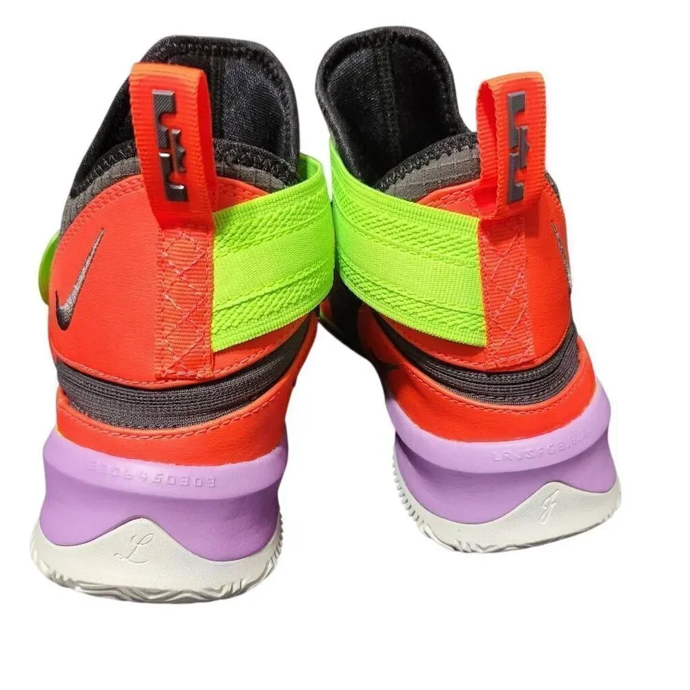 Nike LeBron‎ Soldier 13 XIII Youth 7 Basketball Shoes Sneakers thunder gray